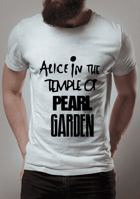 Alice in the temple of Peal Garden