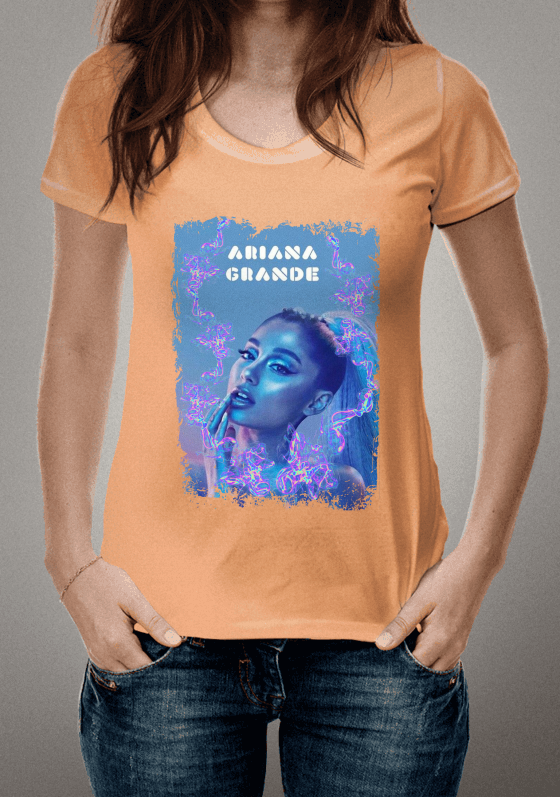 Nome do produto  Ariana Grande Cloud