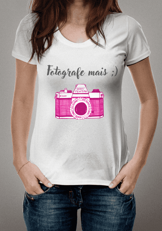 Nome do produto  camiseta fotógrafa com camera antiga