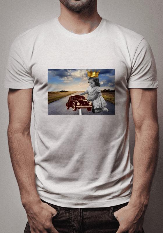 Nome do produto  Fusca e menina - colorido - com coroa