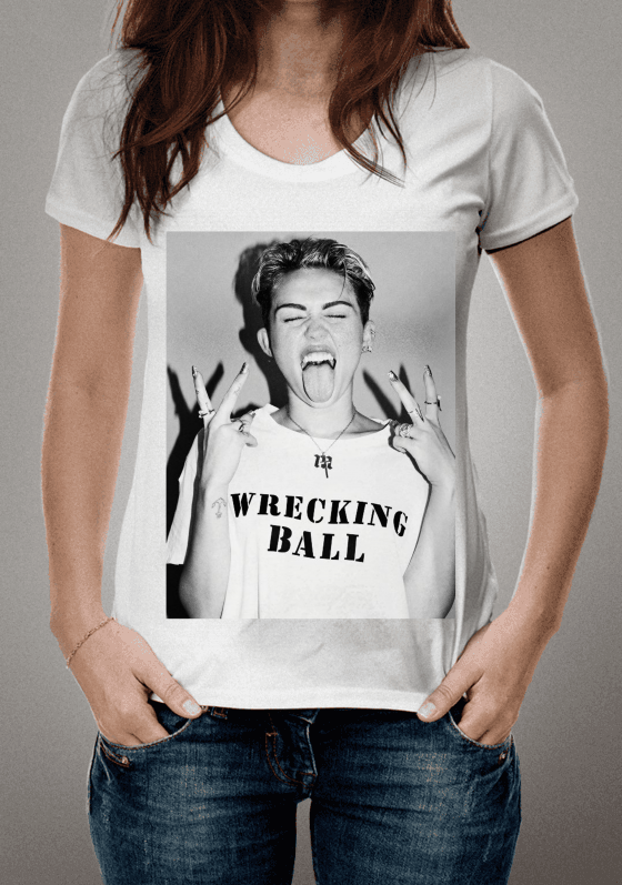 Miley Cyrus Wrecking Ball
